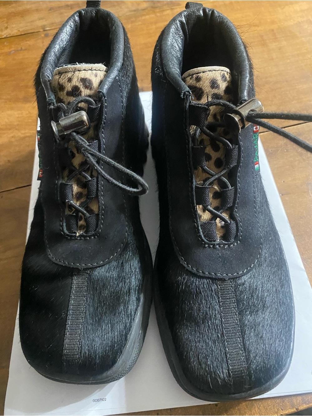 Pajar Fur Boots Bungee Closure Animal Print  Tongue